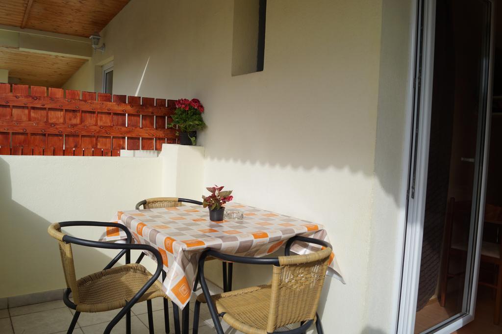 Studio Apartments Marija With Private Parking ماكارسكا المظهر الخارجي الصورة