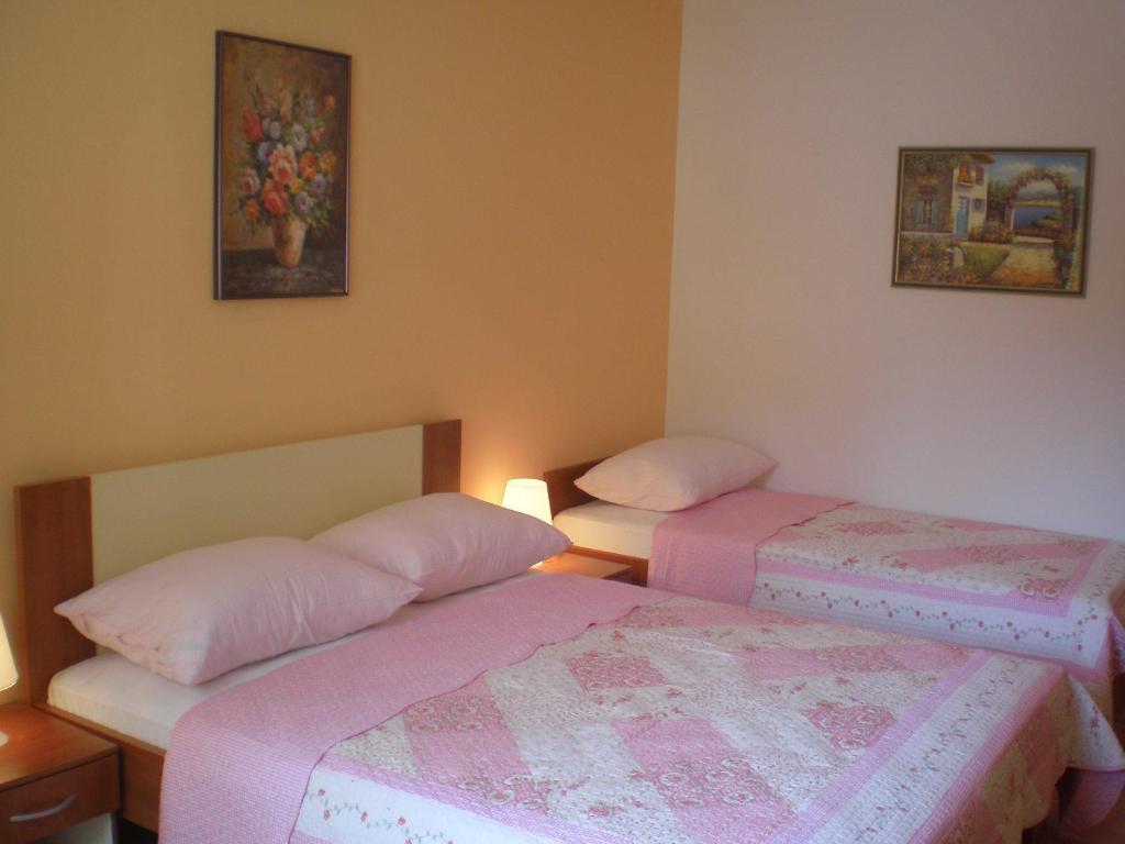 Studio Apartments Marija With Private Parking ماكارسكا الغرفة الصورة